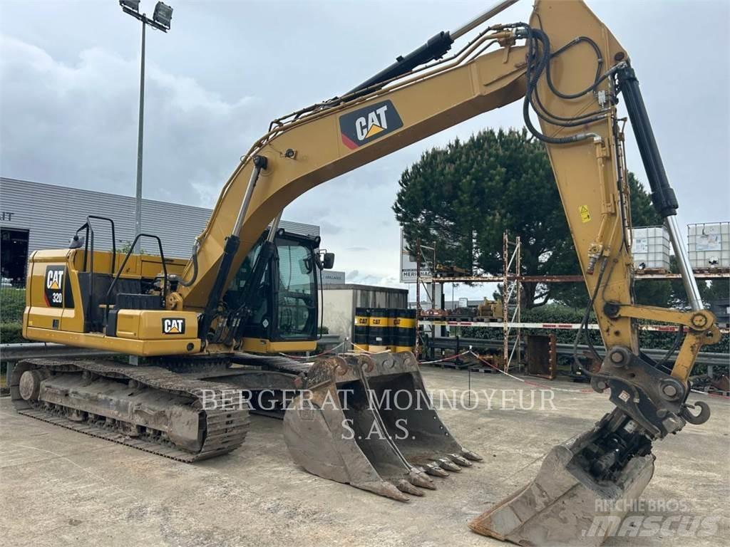 CAT 320 Bandgrävare
