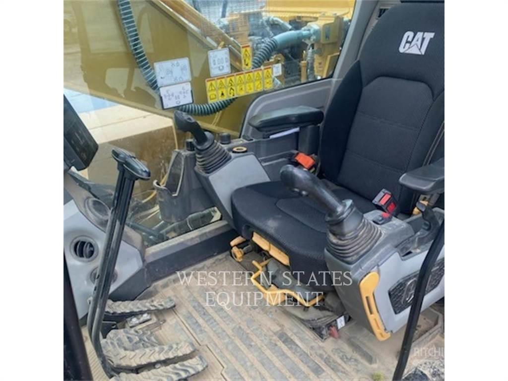 CAT 320 Bandgrävare