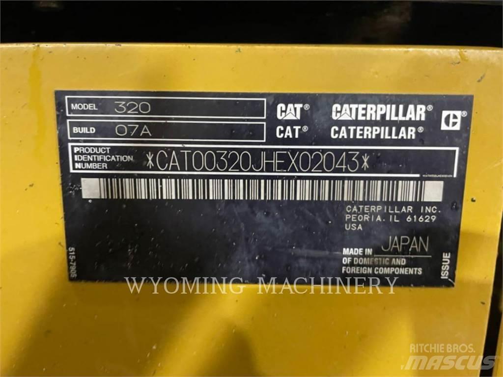 CAT 320 Bandgrävare
