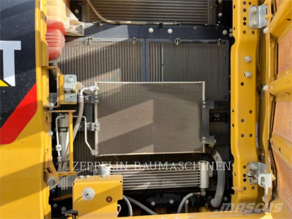 CAT 320-07A Bandgrävare