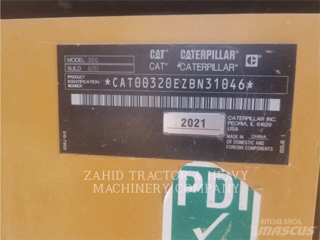 CAT 320-07D Bandgrävare