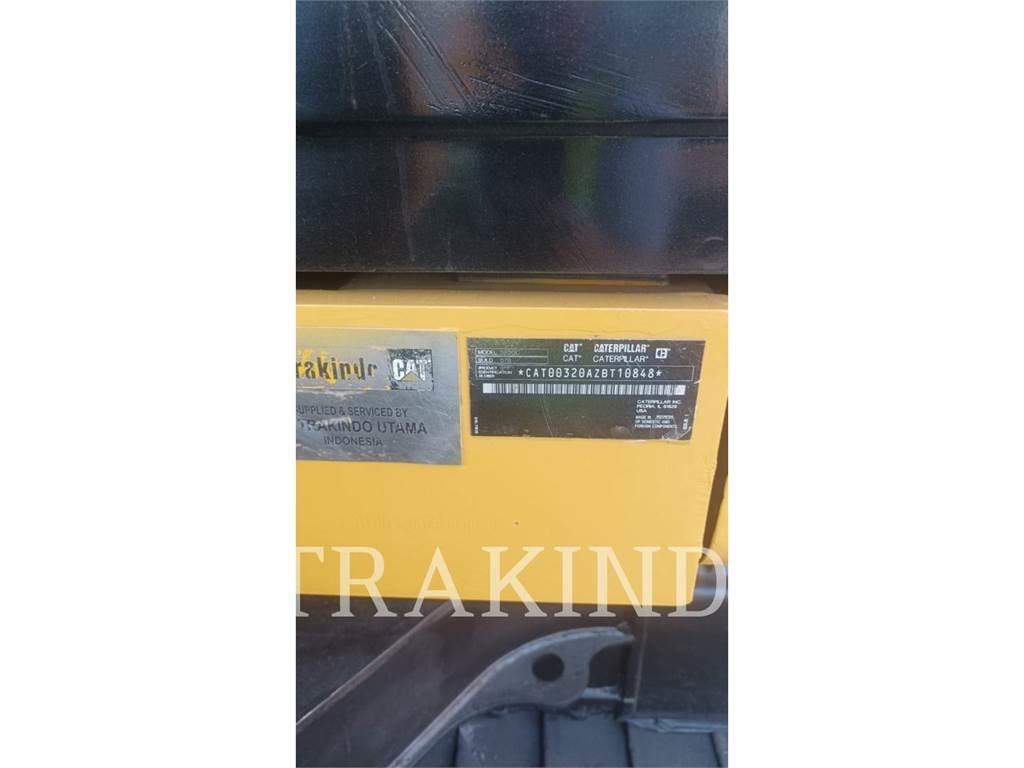 CAT 320-07GC Bandgrävare