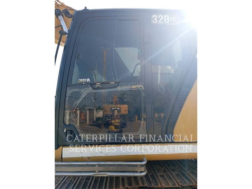 CAT 320-07GC Bandgrävare