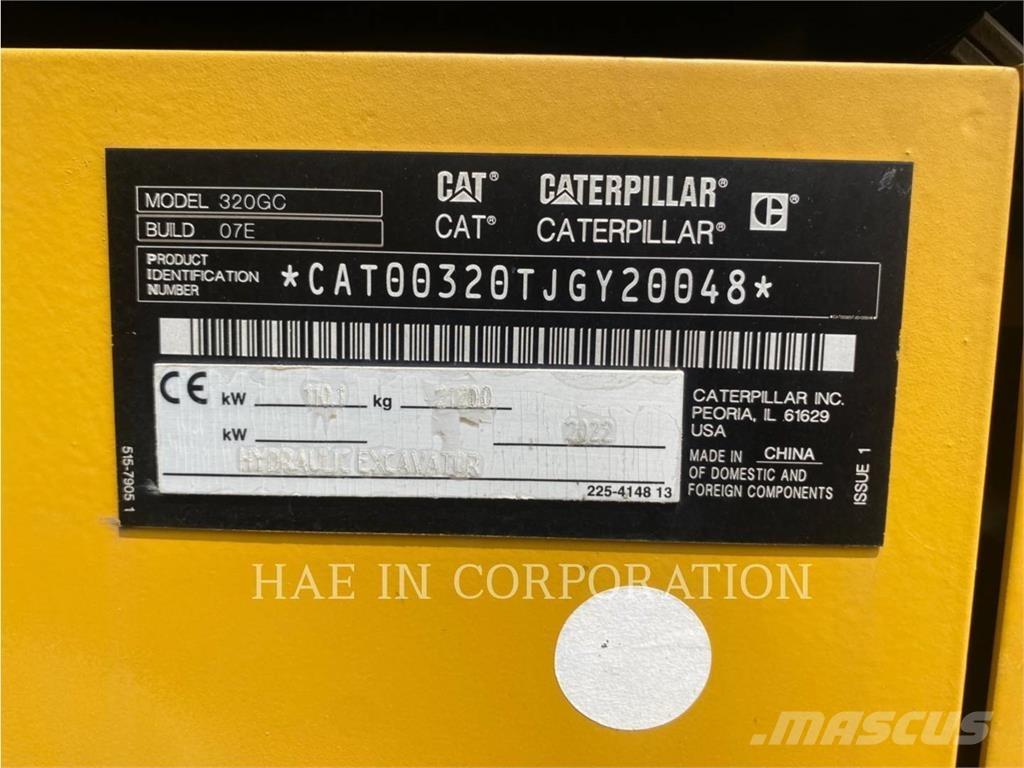 CAT 320-07GC Bandgrävare