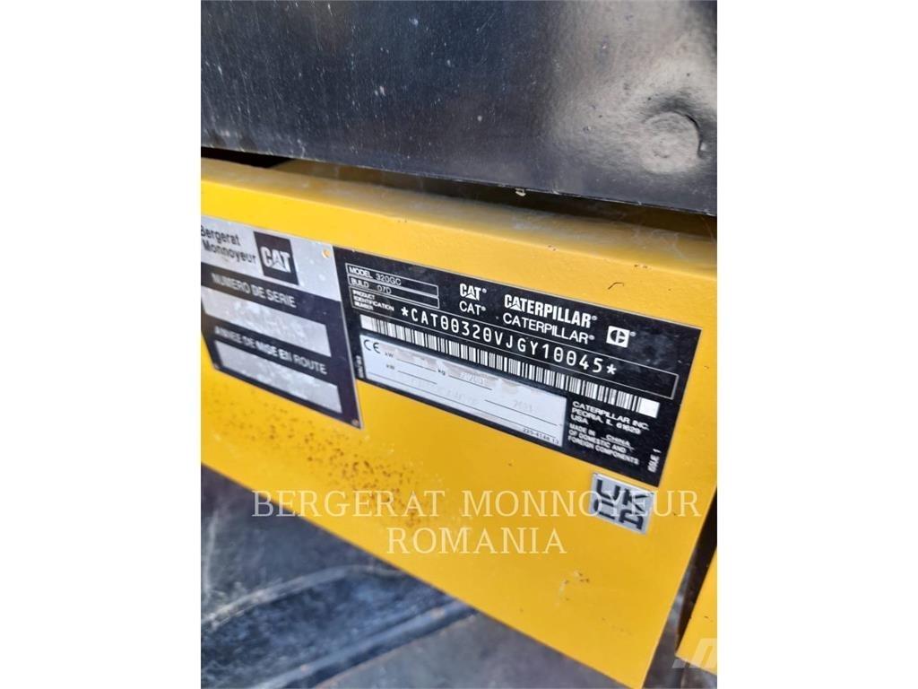 CAT 320-07GC Bandgrävare