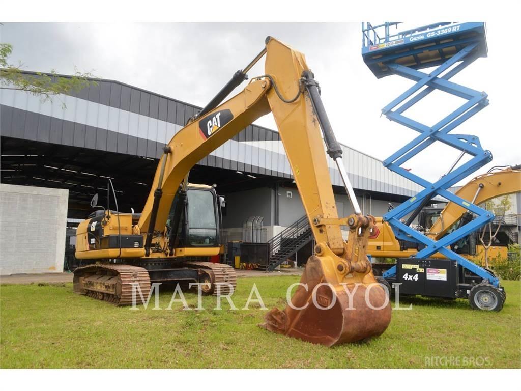 CAT 320 D 2 GC Bandgrävare
