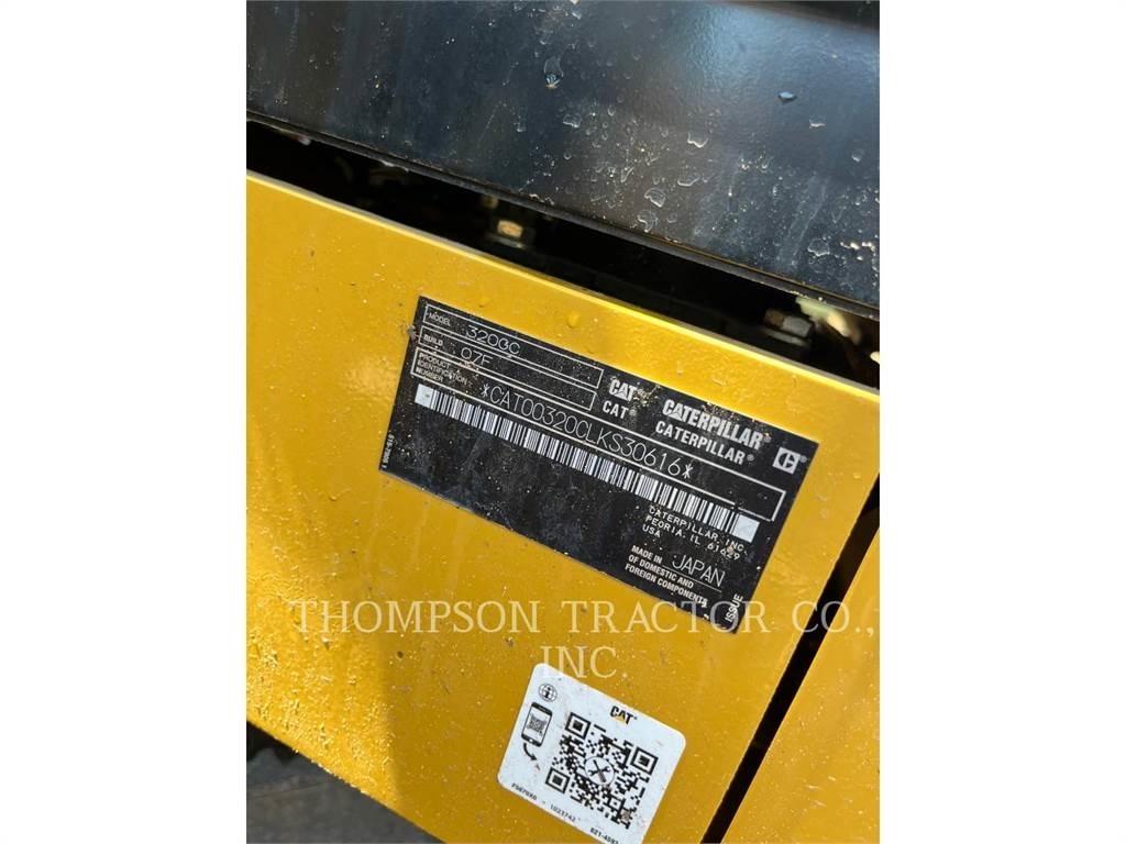 CAT 320-GC Bandgrävare