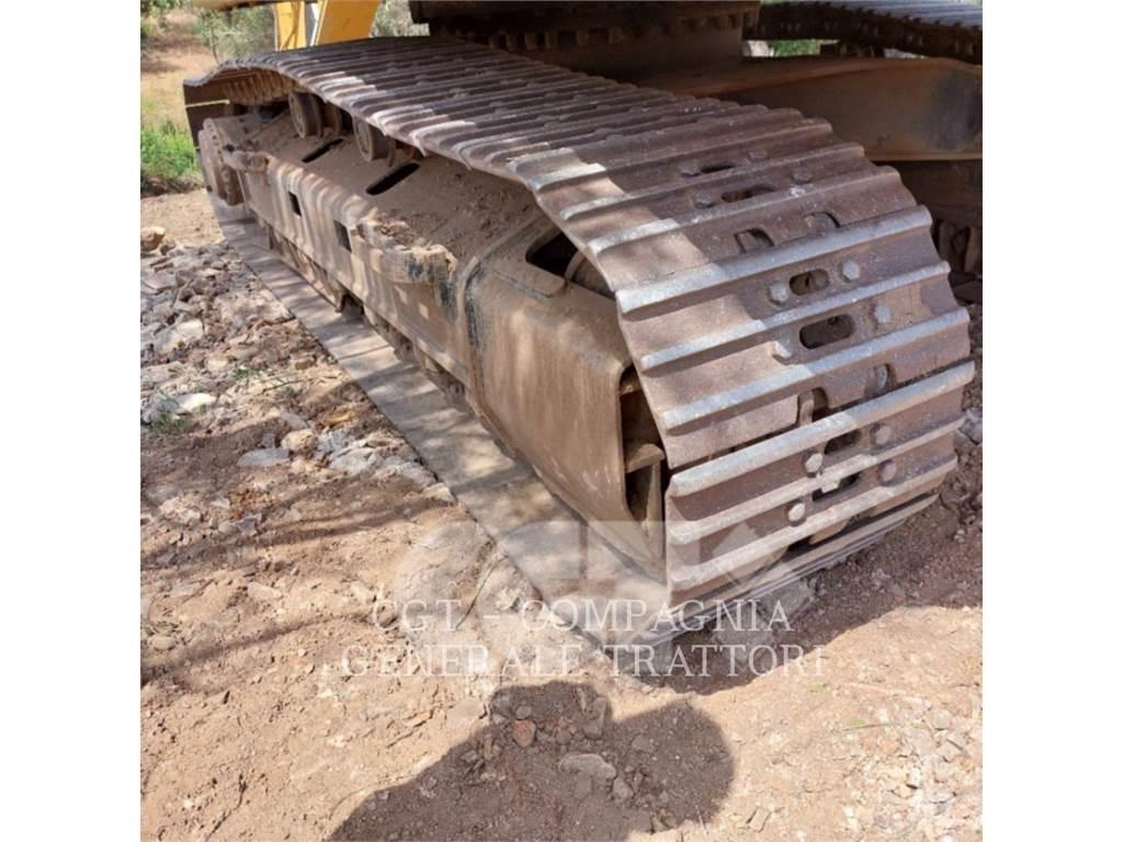 CAT 320CS Bandgrävare