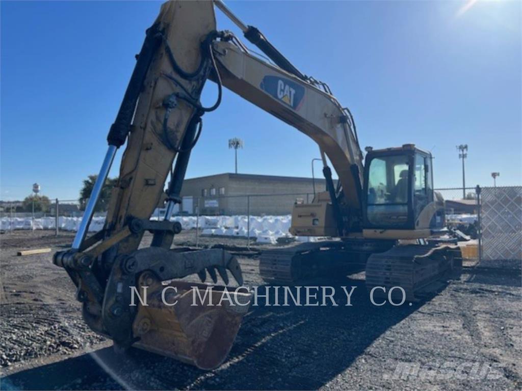 CAT 320D LRR Bandgrävare