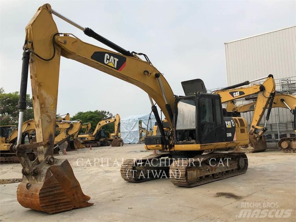 CAT 320D2 Bandgrävare