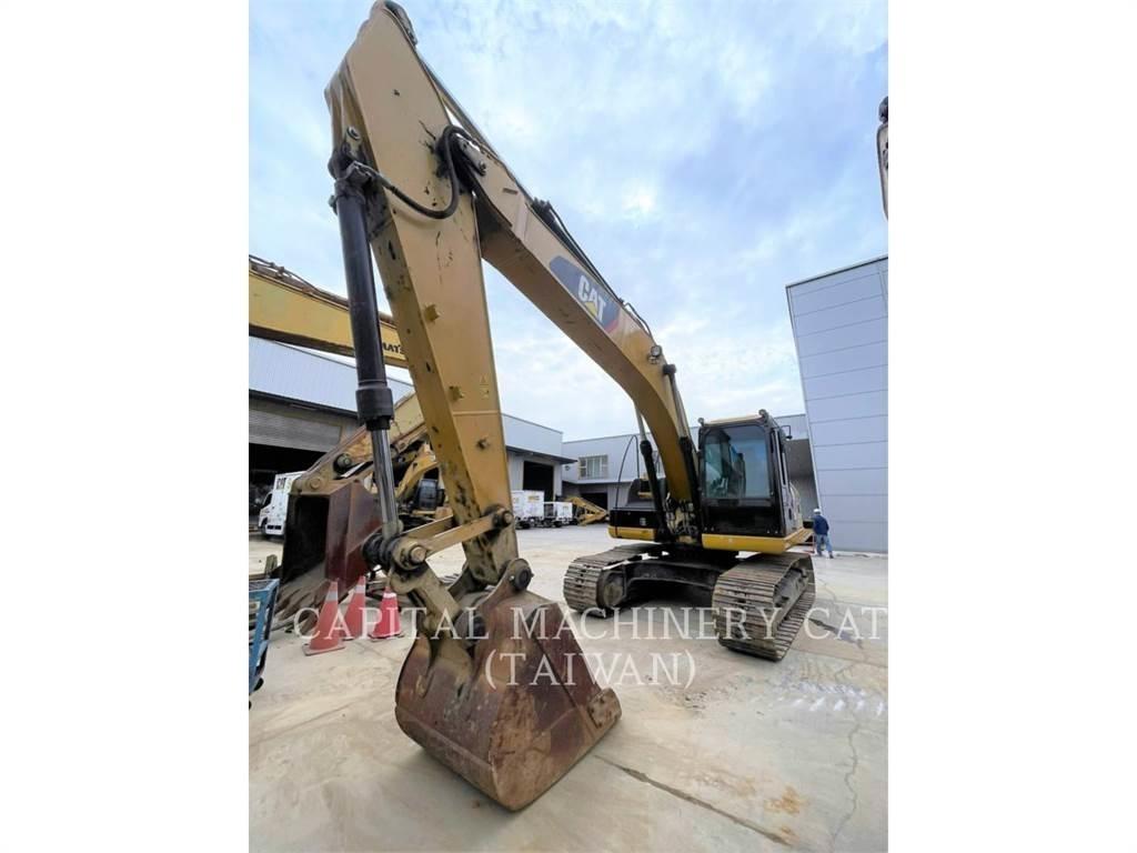 CAT 320D2 Bandgrävare