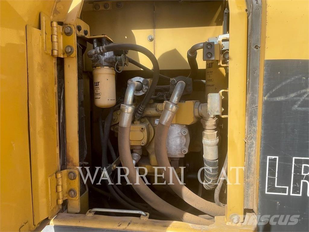 CAT 320DL Bandgrävare