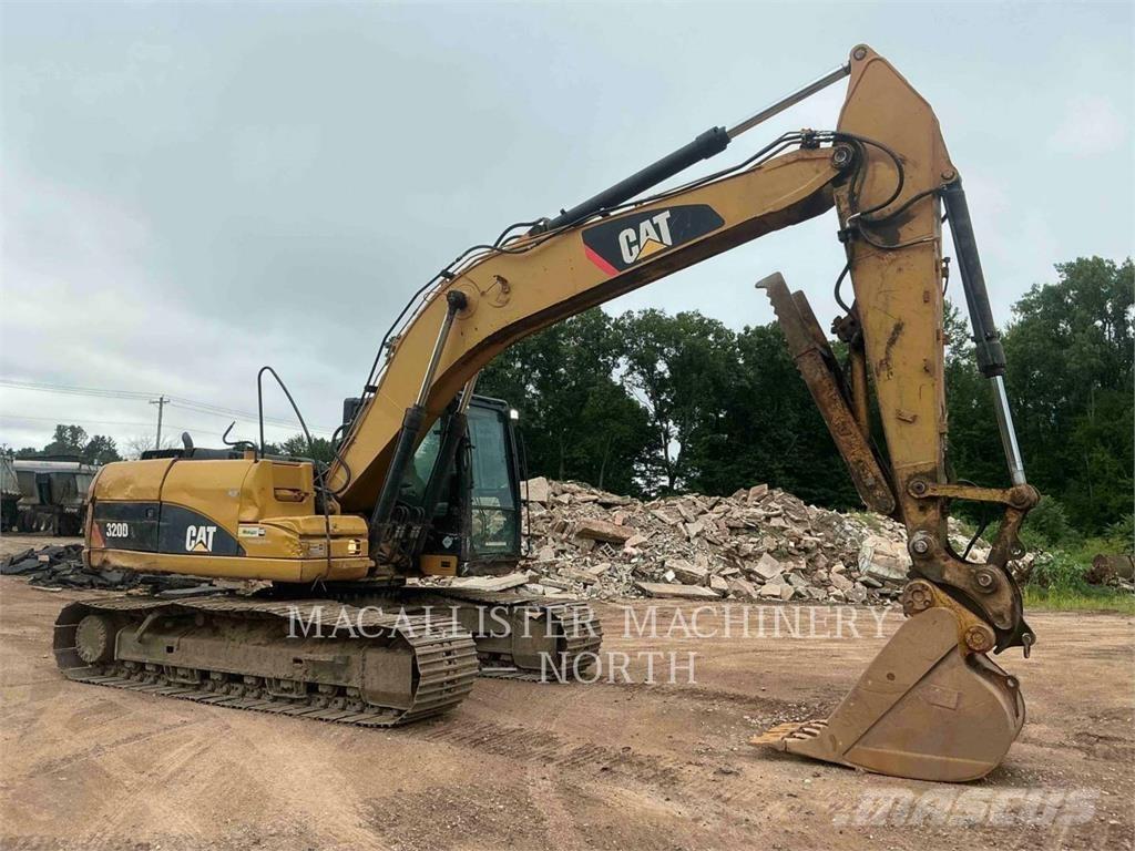 CAT 320DL PTQ Bandgrävare