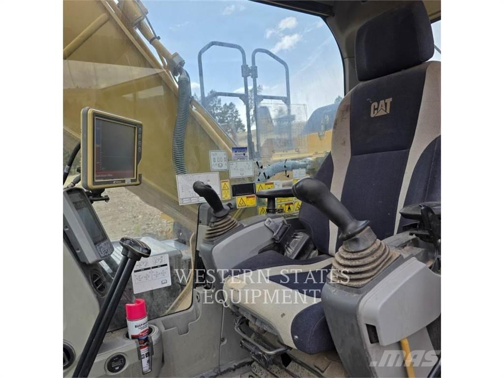 CAT 320E Bandgrävare