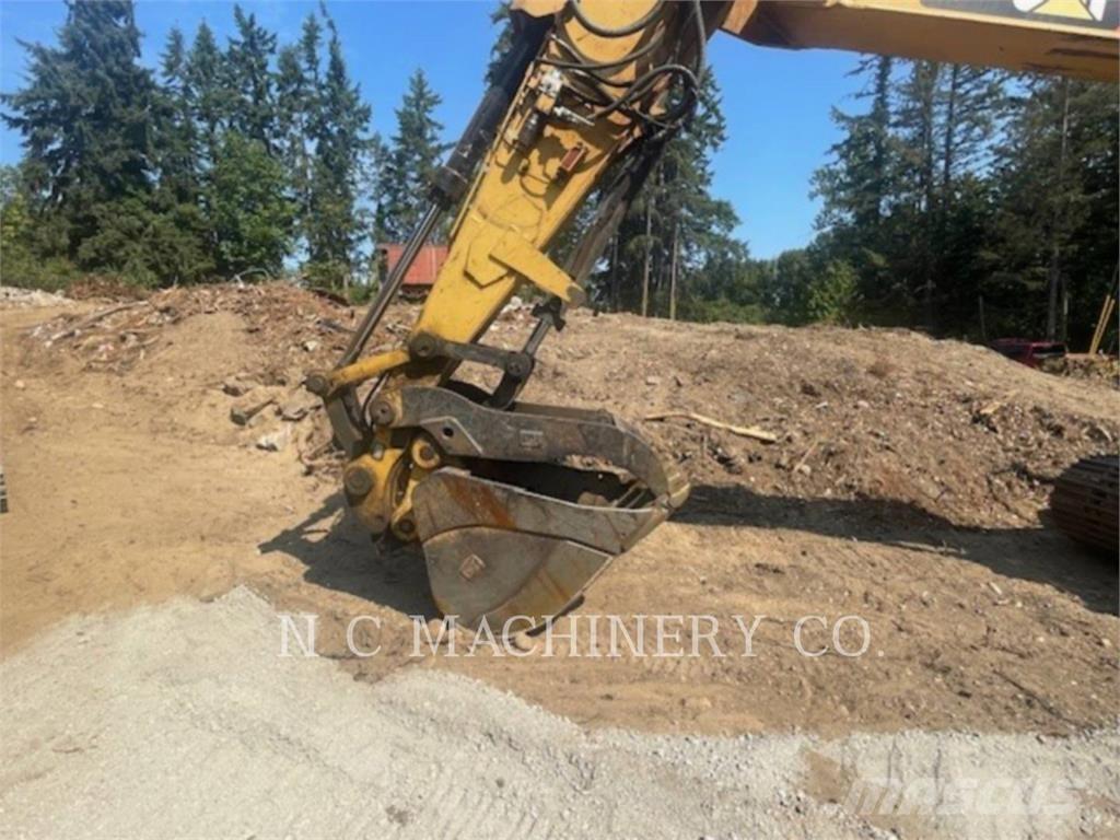 CAT 320E Bandgrävare