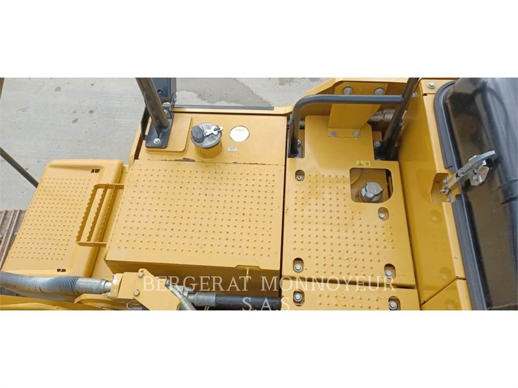 CAT 320F Bandgrävare