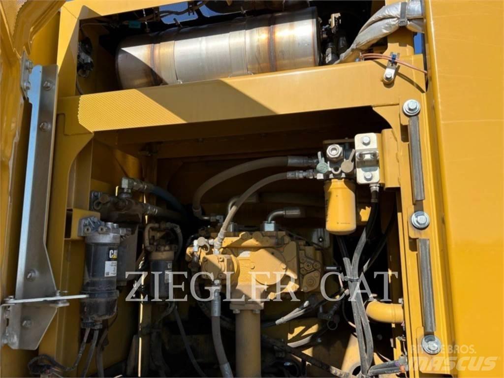 CAT 320FL Bandgrävare