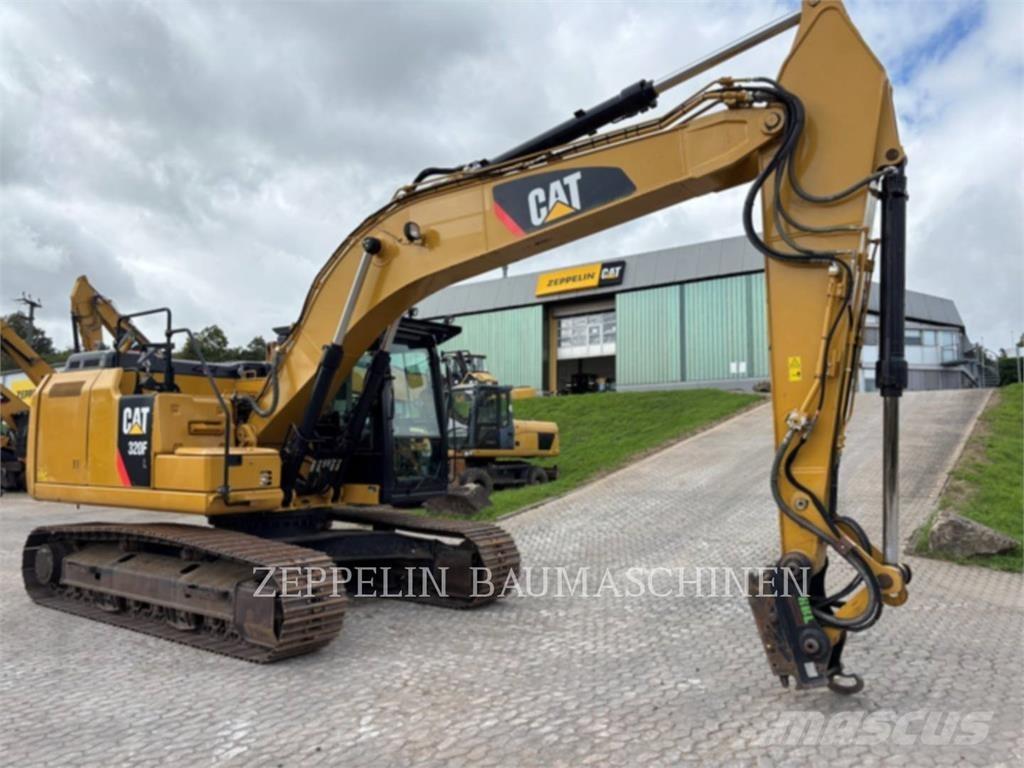 CAT 320FL Bandgrävare