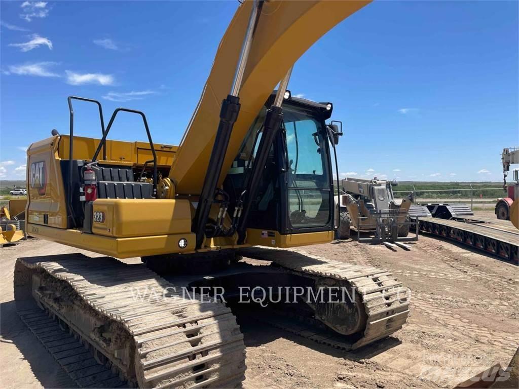 CAT 323 Bandgrävare
