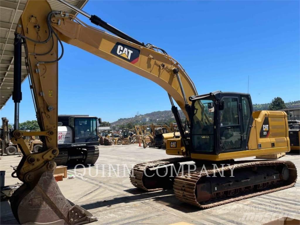 CAT 323 Bandgrävare