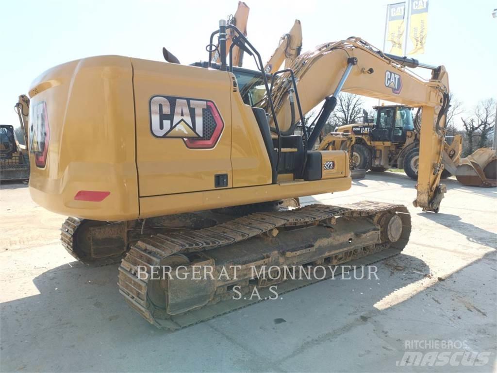 CAT 323 Bandgrävare