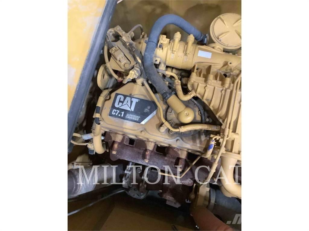 CAT 323 Bandgrävare