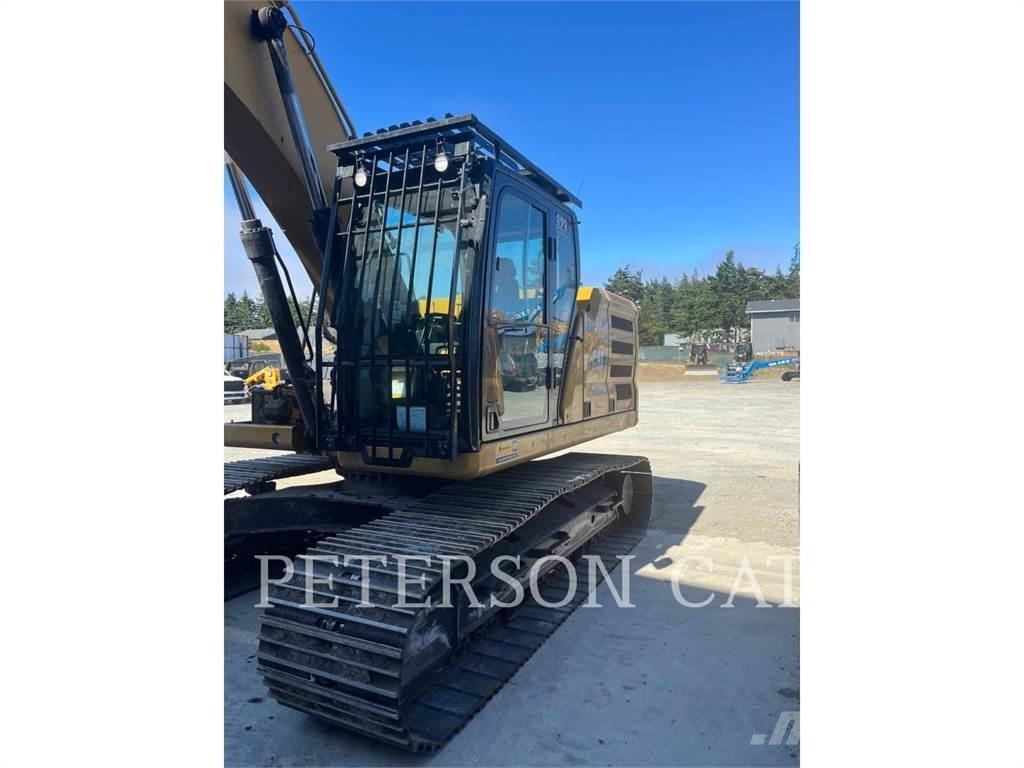 CAT 323 Bandgrävare