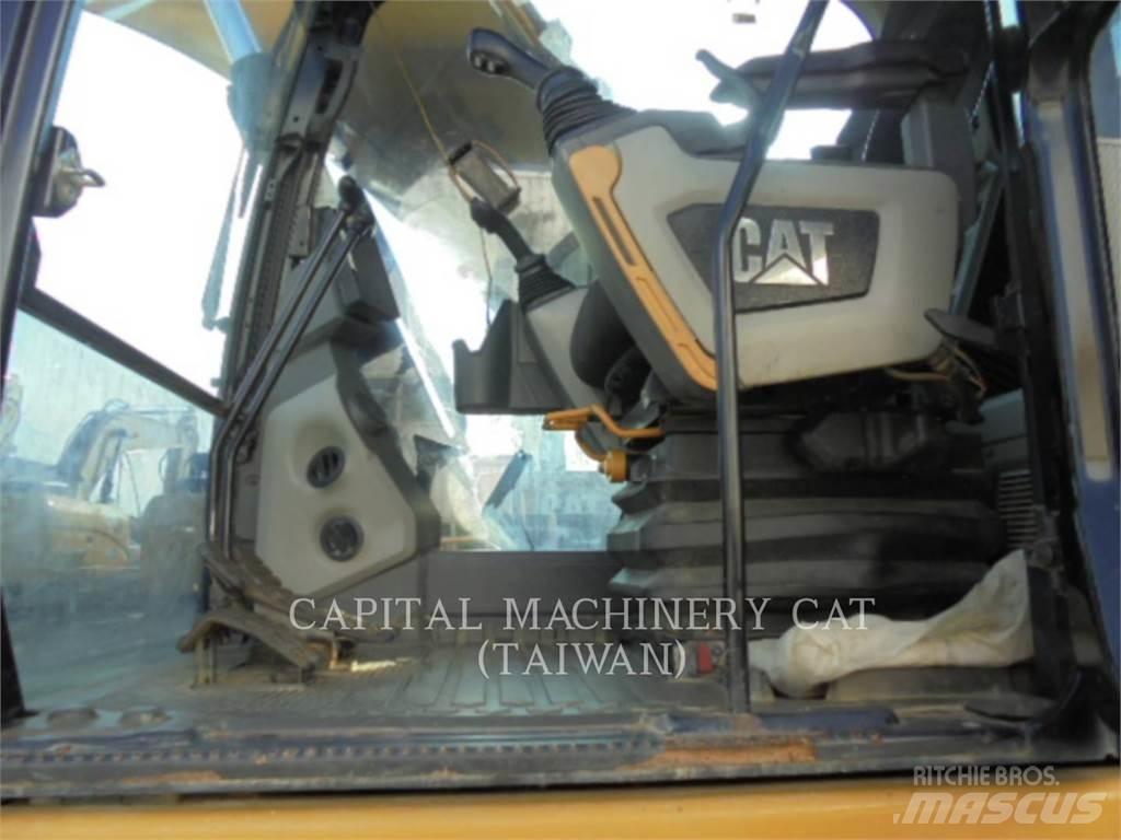 CAT 323-07 Bandgrävare