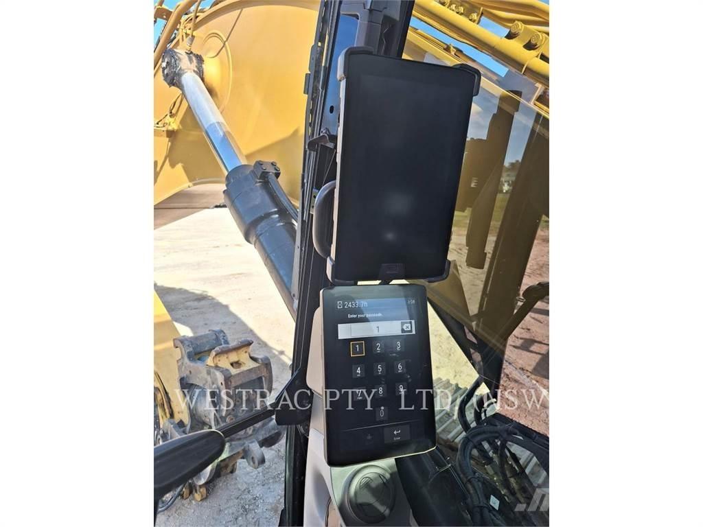 CAT 323-07 Bandgrävare