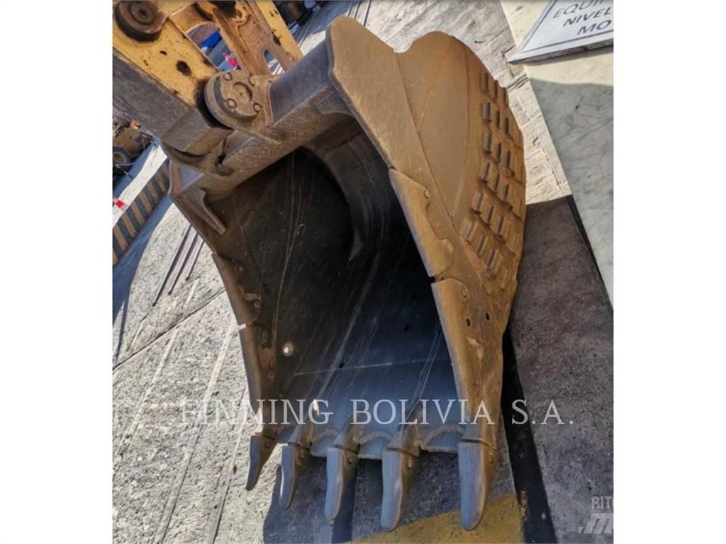 CAT 323-07 Bandgrävare