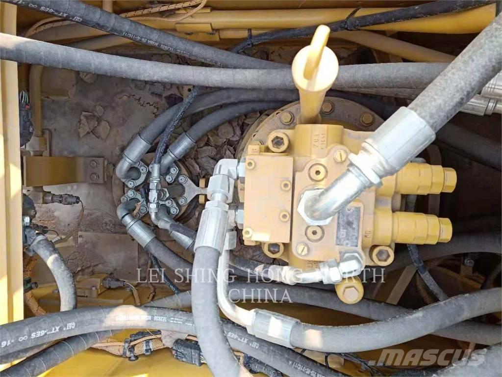 CAT 323-07 Bandgrävare