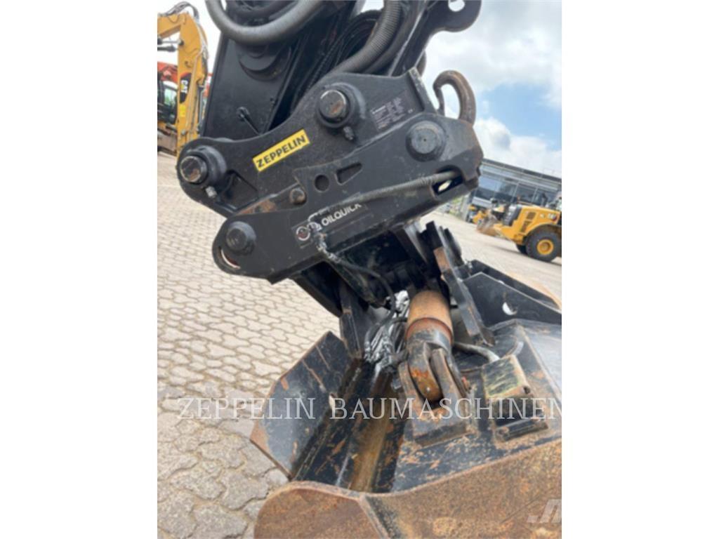 CAT 323-07C Bandgrävare