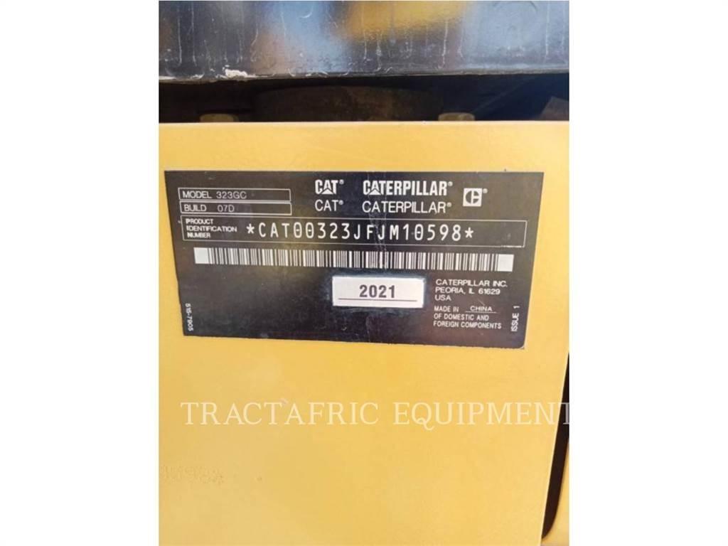 CAT 323-07GC Bandgrävare