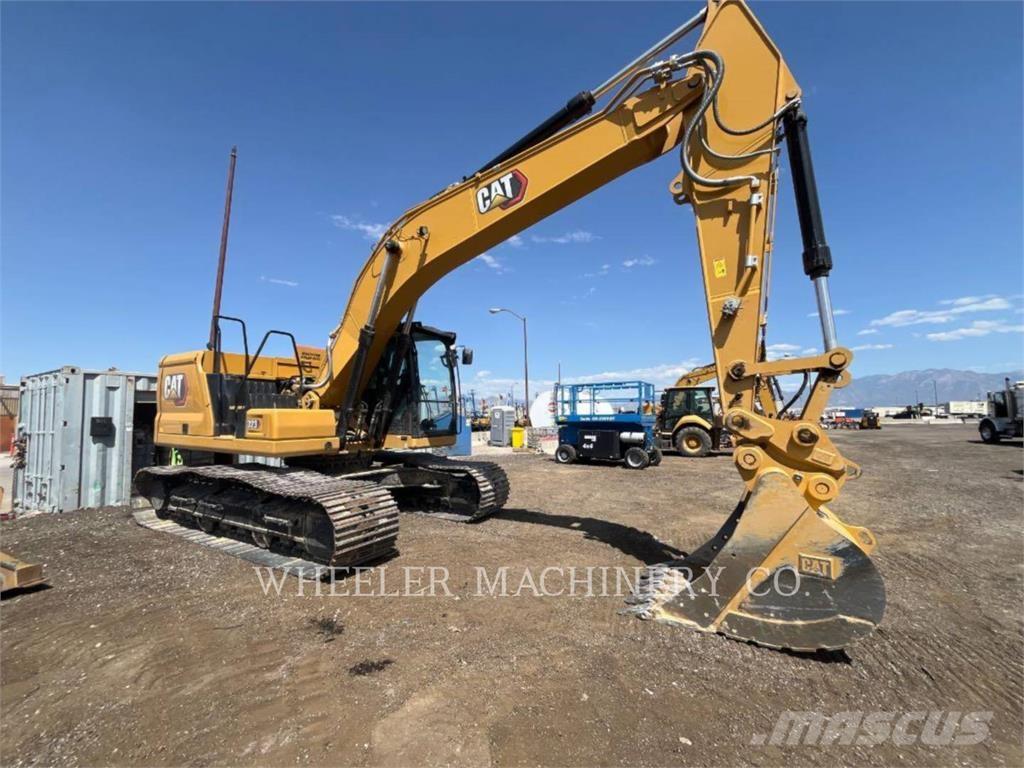 CAT 323 CF Bandgrävare