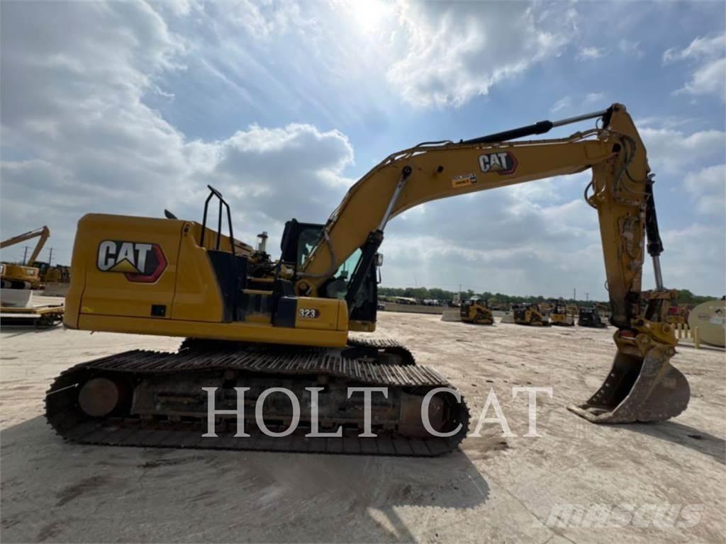 CAT 323 TC Bandgrävare