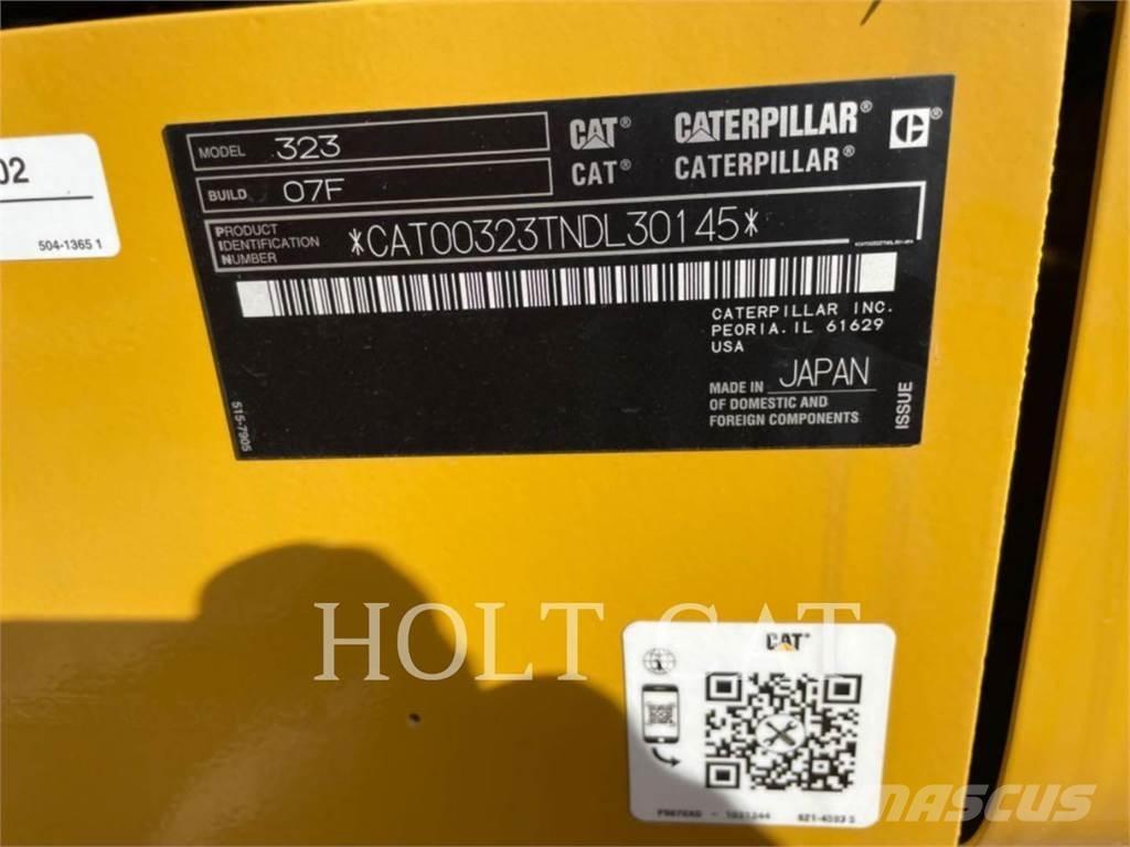 CAT 323 TC Bandgrävare