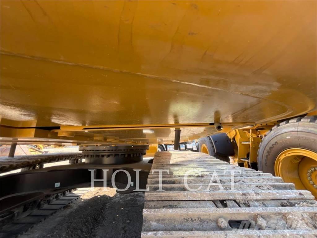 CAT 323 TC Bandgrävare
