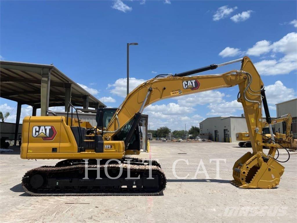 CAT 323 TC Bandgrävare