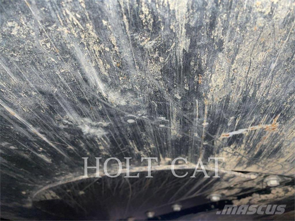 CAT 323 TC Bandgrävare