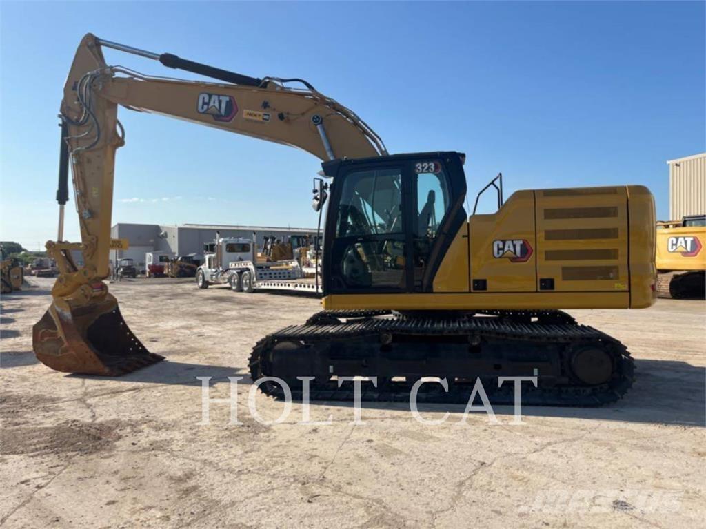 CAT 323 TC Bandgrävare