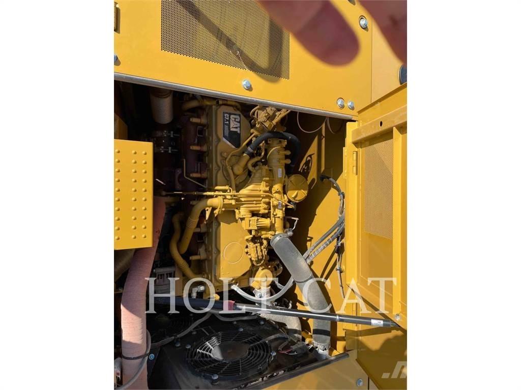CAT 323 TC Bandgrävare