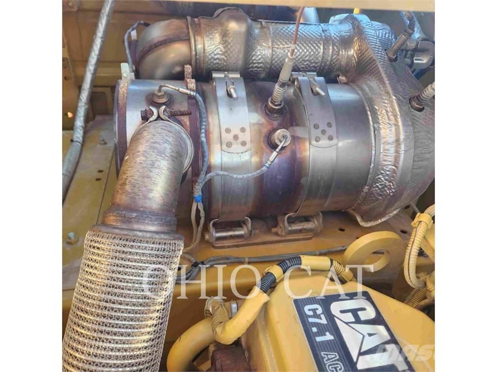 CAT 323 TCS Bandgrävare