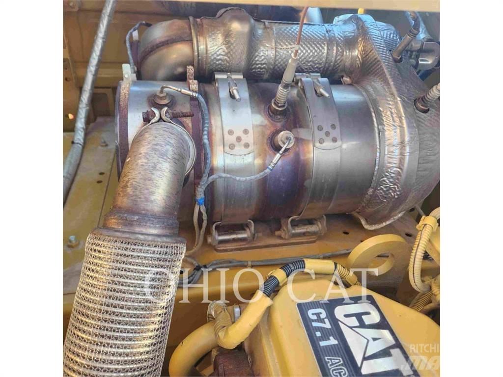 CAT 32307 Bandgrävare
