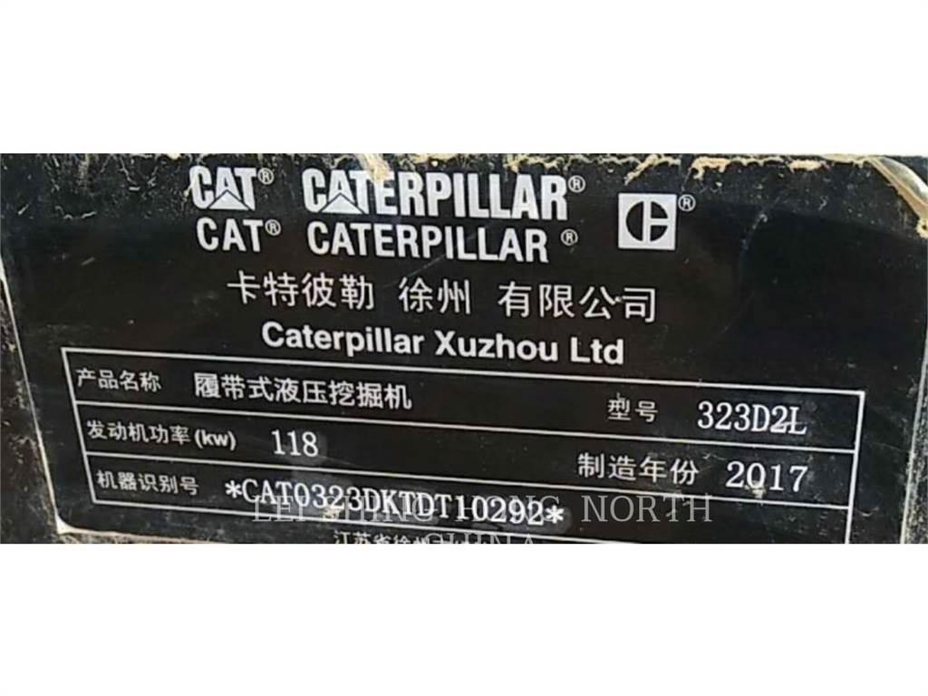 CAT 323D2L Bandgrävare