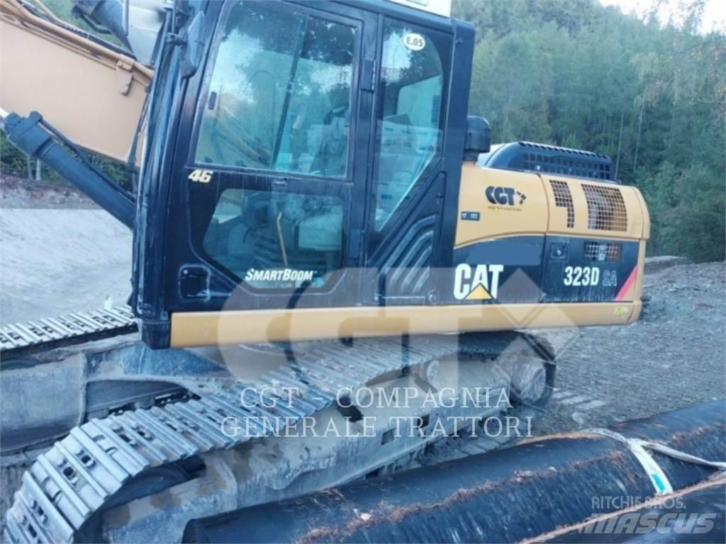 CAT 323DSA Bandgrävare