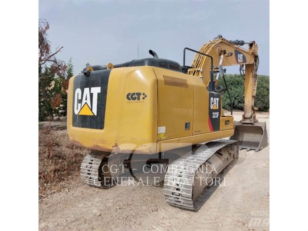 CAT 323F Bandgrävare