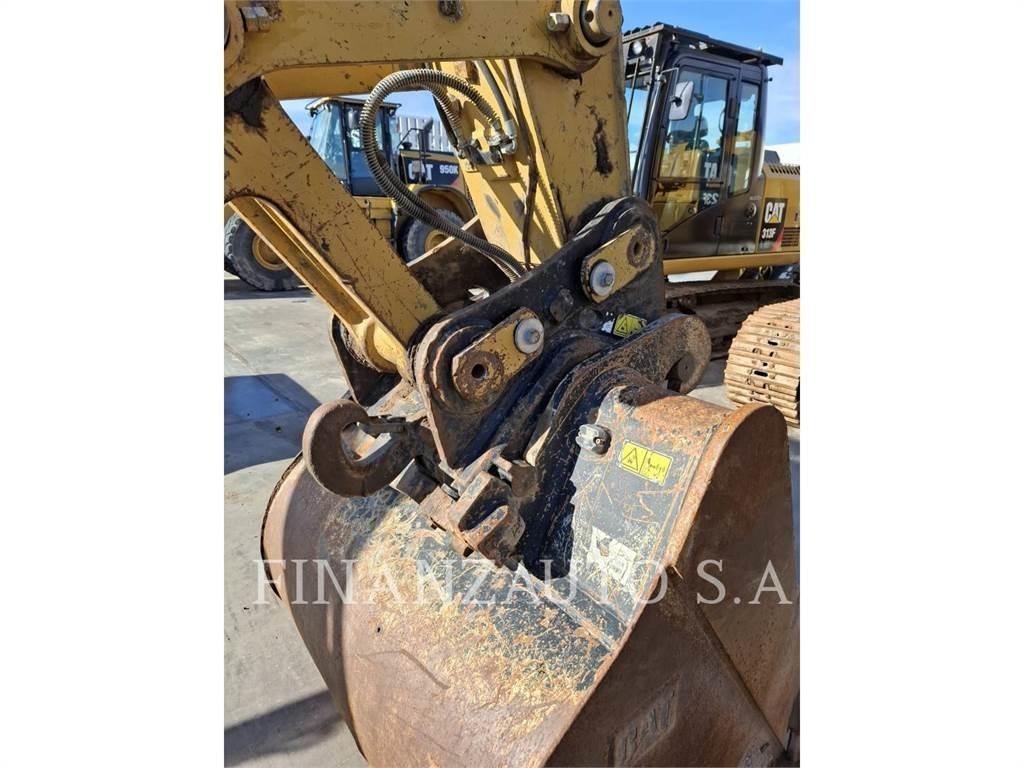 CAT 323F Bandgrävare