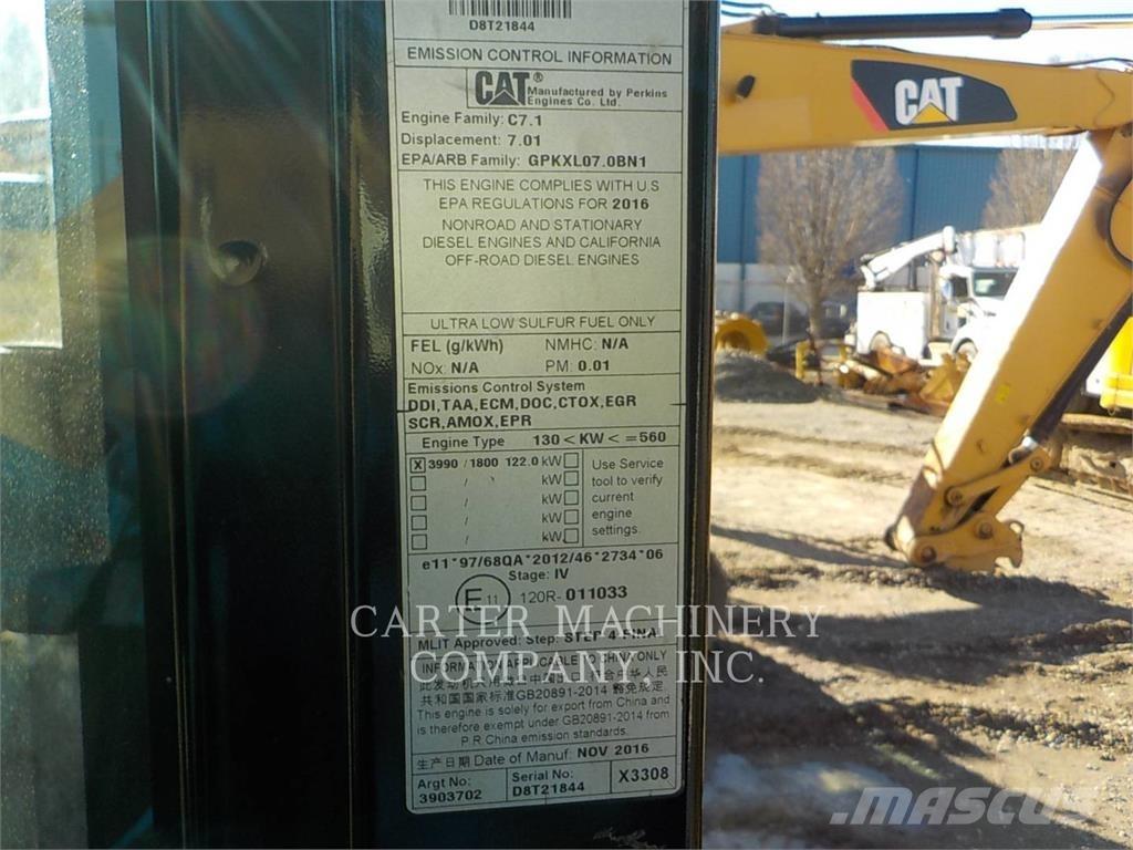 CAT 323FL Bandgrävare