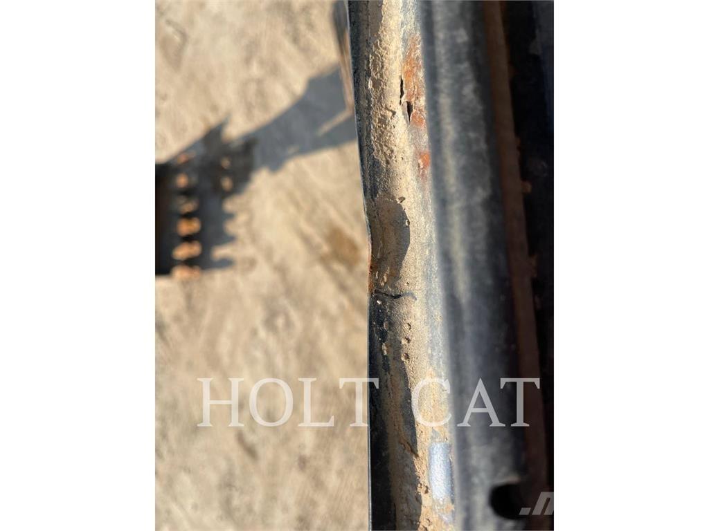 CAT 323FL Bandgrävare