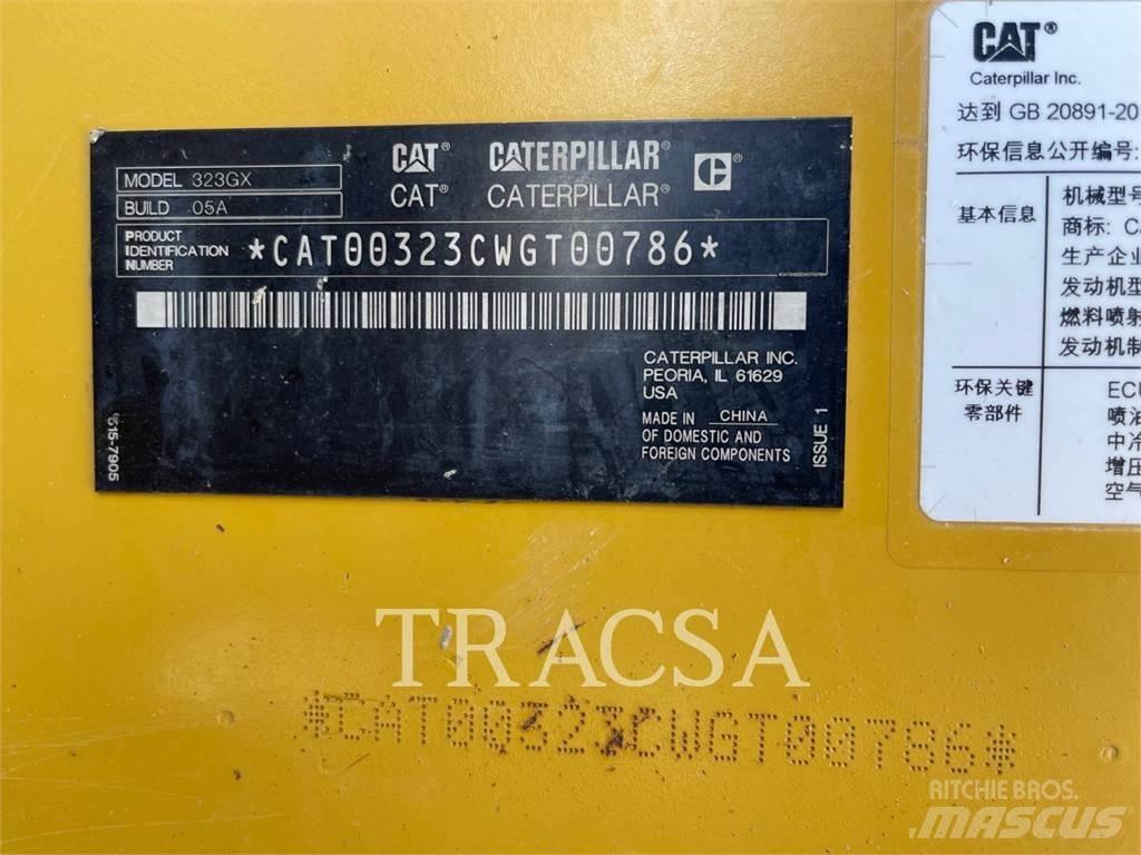 CAT 323GX Bandgrävare